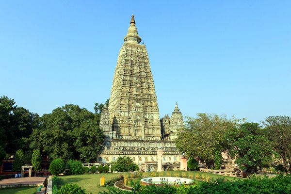 10 สถานที่ศักดิ์สิทธิ์ของชาวพุทธ ที่มีชื่อเสียงที่สุดในโลก 10 สถานที่ศักดิ์สิทธิ์ของชาวพุทธ ที่มีชื่อเสียงที่สุดในโลก