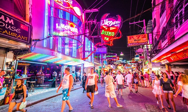 10 เมืองท่องเที่ยวที่มีสีสันและมีเสน่ห์ น่าไปเยือน 10 เมืองท่องเที่ยวที่มีสีสันและมีเสน่ห์ น่าไปเยือน