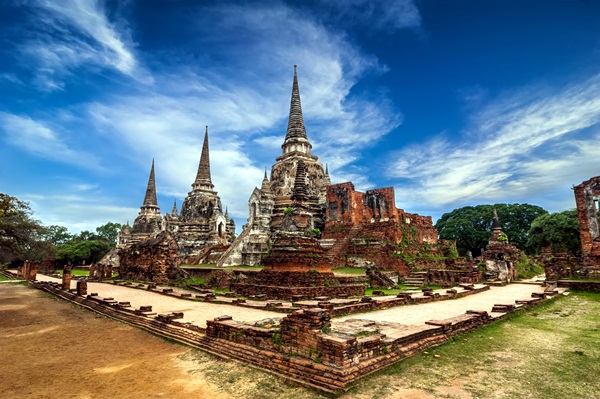 สัมผัสเสน่ห์ 5 แหล่งมรดกโลกของไทย สมบัติอันทรงคุณค่า สัมผัสเสน่ห์ 5 แหล่งมรดกโลกของไทย สมบัติอันทรงคุณค่า
