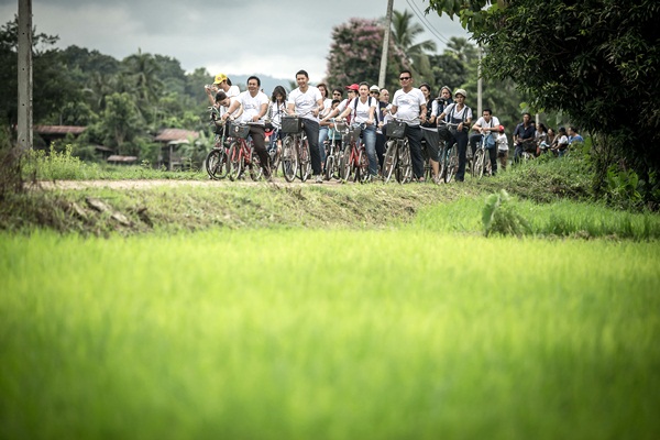 ปั่นจักรยานเที่ยวแบบ Slow Travel ที่บ้านนาต้นจั่น สุโขทัย ปั่นจักรยานเที่ยวแบบ Slow Travel ที่บ้านนาต้นจั่น สุโขทัย