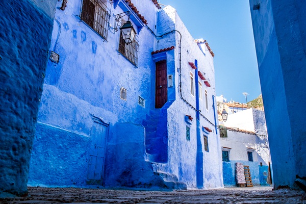 เที่ยวหมู่บ้านสีฟ้าในโมร็อกโก กับเส้นทางวกวนชวนหลงใหล เที่ยวหมู่บ้านสีฟ้าในโมร็อกโก กับเส้นทางวกวนชวนหลงใหล
