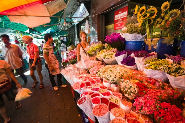 ตะลุย 5 ตลาดเด็ดในกรุงเทพฯ ที่ขาช้อปไม่ควรพลาด ตะลุย 5 ตลาดเด็ดในกรุงเทพฯ ที่ขาช้อปไม่ควรพลาด