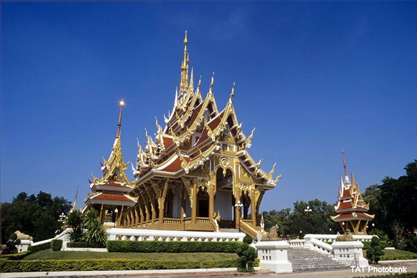 ไหว้พระเสริมดวงวันเกิด สร้างสิริมงคลให้ชีวิต ไหว้พระเสริมดวงวันเกิด สร้างสิริมงคลให้ชีวิต