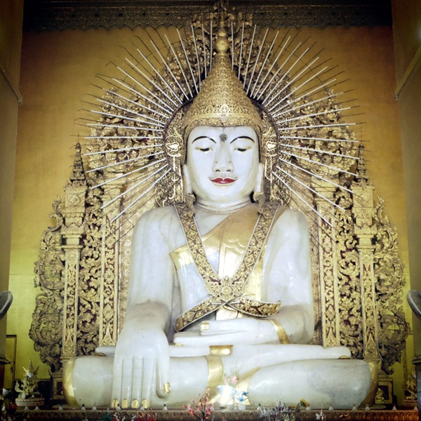 สวัสดีมัณฑะเลย์ เมืองน่ารักที่มีเสน่ห์ในหลาย ๆ ด้าน สวัสดีมัณฑะเลย์ เมืองน่ารักที่มีเสน่ห์ในหลาย ๆ ด้าน