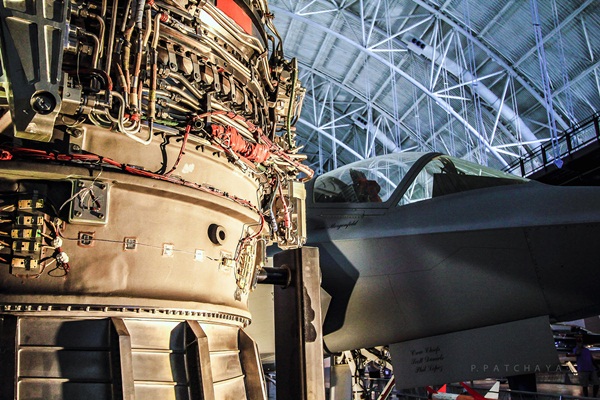 พาเที่ยว Steven F. Udvar-Hazy Center พิพิธภัณฑ์การบินและอวกาศ พาเที่ยว Steven F. Udvar-Hazy Center พิพิธภัณฑ์การบินและอวกาศ