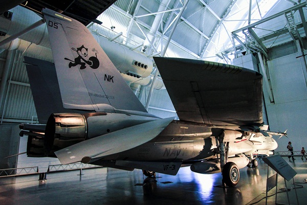 พาเที่ยว Steven F. Udvar-Hazy Center พิพิธภัณฑ์การบินและอวกาศ พาเที่ยว Steven F. Udvar-Hazy Center พิพิธภัณฑ์การบินและอวกาศ
