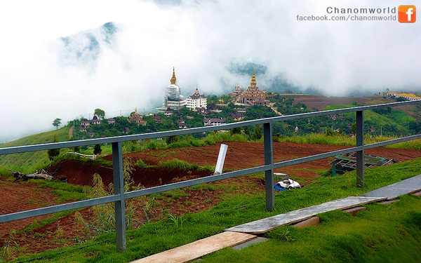 เมื่อสายหมอกโอบกอดขุนเขา @ ภูทับเบิก ในฤดูฝน เมื่อสายหมอกโอบกอดขุนเขา @ ภูทับเบิก ในฤดูฝน