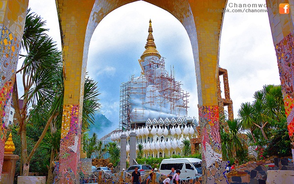 เมื่อสายหมอกโอบกอดขุนเขา @ ภูทับเบิก ในฤดูฝน เมื่อสายหมอกโอบกอดขุนเขา @ ภูทับเบิก ในฤดูฝน