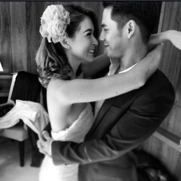 10 คู่รักคู่หวานวงการบันเทิง ประจำปี 2556 10 คู่รักคู่หวานวงการบันเทิง ประจำปี 2556