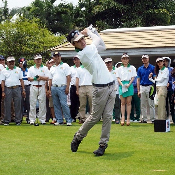 เก็บตกภาพดารา ร่วมงานกอล์ฟการกุศล ช่อง 3 ดวลวงสวิงจัดเต็ม เก็บตกภาพดารา ร่วมงานกอล์ฟการกุศล ช่อง 3 ดวลวงสวิงจัดเต็ม