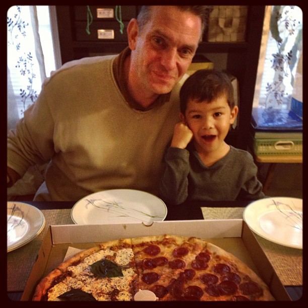 ลูกเกด เมทินี ควงสามี น้องสกาย เที่ยวในนิวยอร์ก