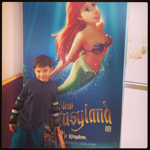 ลูกเกด เมทินี ควงสามี น้องสกาย เที่ยวในนิวยอร์ก