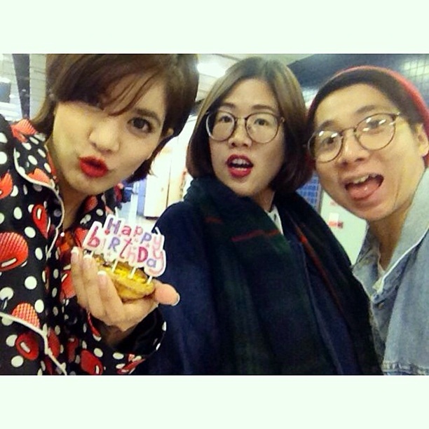 ตูน ก้อย ตะลุยฮ่องกง ฉลองวันเกิดย้อนหลังแบบแฮปปี้สุด ๆ ตูน ก้อย ตะลุยฮ่องกง ฉลองวันเกิดย้อนหลังแบบแฮปปี้สุด ๆ