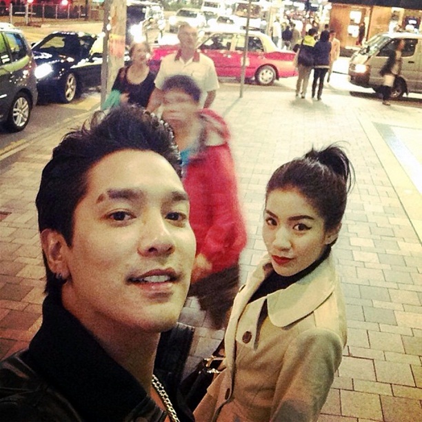 10 คู่รักคู่หวานวงการบันเทิง ประจำปี 2556 10 คู่รักคู่หวานวงการบันเทิง ประจำปี 2556