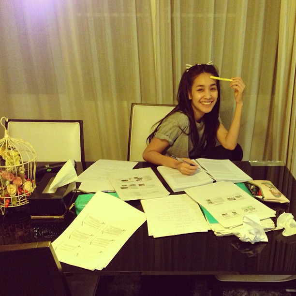 รวมภาพดาราตอนไม่แต่งหน้า