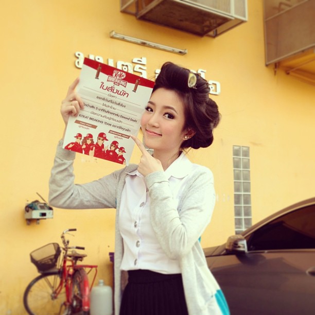 แพมแพม ดาราธิป พยาบาลหน้าใสใน พรพรหมอลเวง