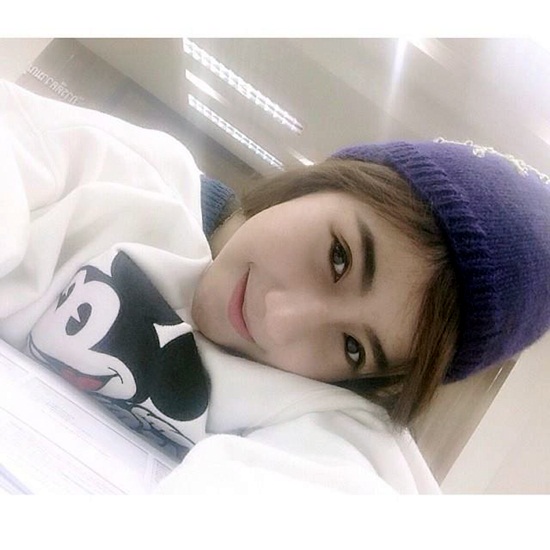 เทวี ฤาชนก มีแสง ประวัตินางเอกหนังสยอง ตีสาม คืนสาม 3D เทวี ฤาชนก มีแสง ประวัตินางเอกหนังสยอง ตีสาม คืนสาม 3D