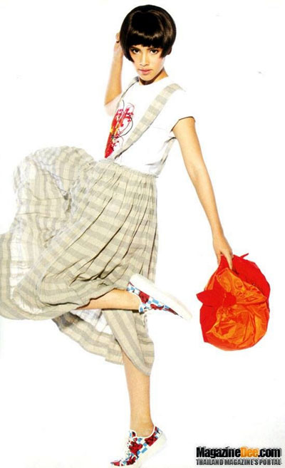 ณเดชน์ ญาญ่า ควงคู่ร่วมงานถ่ายนิตยสารพลอยแกมเพชร ณเดชน์ ญาญ่า ควงคู่ร่วมงานถ่ายนิตยสารพลอยแกมเพชร