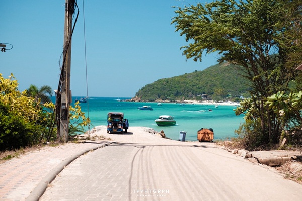 หนีร้อนไปเกาะล้านแบบไปเช้า-เย็นกลับ ด้วยงบไม่ถึง 1,000 บาท หนีร้อนไปเกาะล้านแบบไปเช้า-เย็นกลับ ด้วยงบไม่ถึง 1,000 บาท