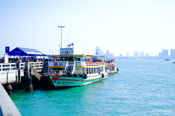 หนีร้อนไปเกาะล้านแบบไปเช้า-เย็นกลับ ด้วยงบไม่ถึง 1,000 บาท หนีร้อนไปเกาะล้านแบบไปเช้า-เย็นกลับ ด้วยงบไม่ถึง 1,000 บาท