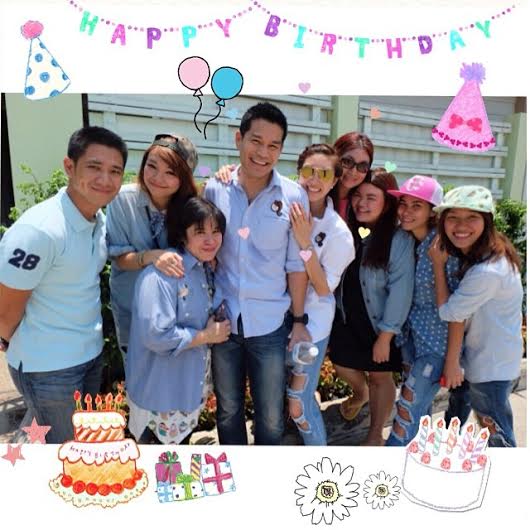 แพนเค้ก เขมนิจ ฉลองอายุครบ 26 ปี พ่อแม่พี่น้องอวยพรเพียบ แพนเค้ก เขมนิจ ฉลองอายุครบ 26 ปี พ่อแม่พี่น้องอวยพรเพียบ