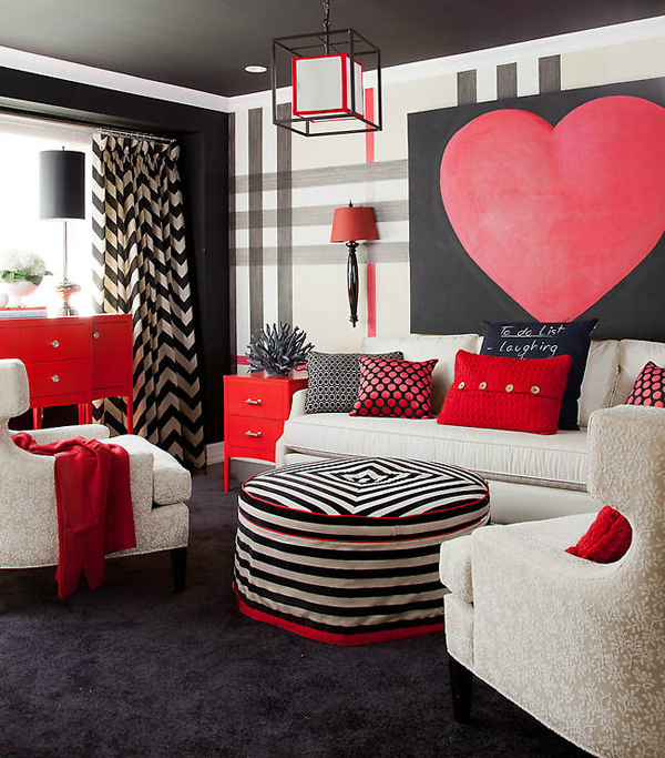 อินเลิฟ! ห้องรับแขกสีแดงสุดจี๊ด