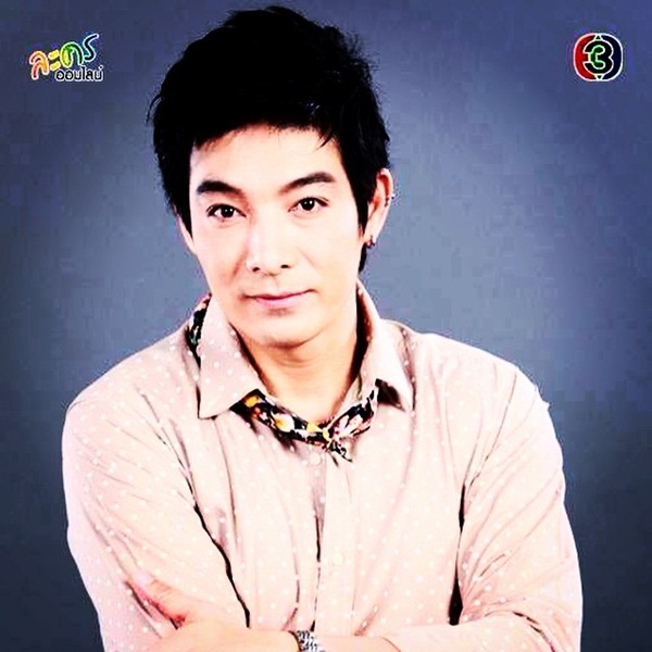 โอ๊ต วรวุฒิ ประวัตินักแสดงเจ้าบทบาท ในบท เจ๊โรส มาลีเริงระบำ โอ๊ต วรวุฒิ ประวัตินักแสดงเจ้าบทบาท ในบท เจ๊โรส มาลีเริงระบำ
