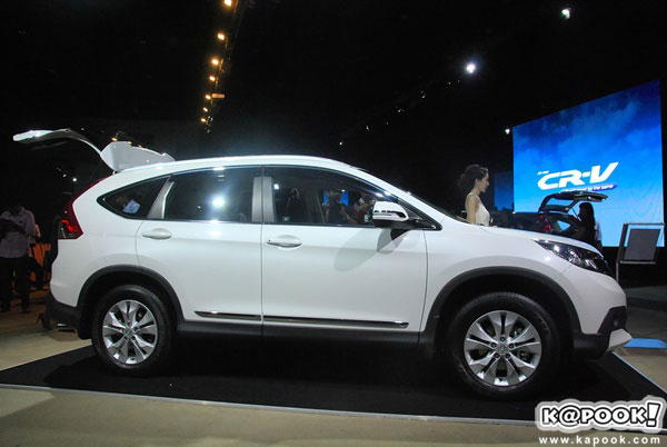 New Honda CR-V พร้อมจำหน่ายในไทยเป็นที่เรียบร้อยแล้ว