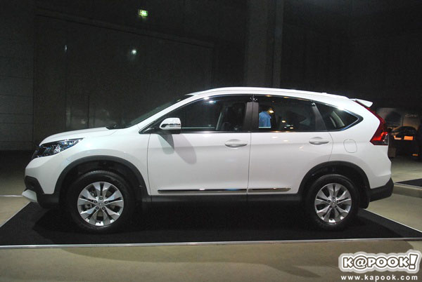 New Honda CR-V พร้อมจำหน่ายในไทยเป็นที่เรียบร้อยแล้ว