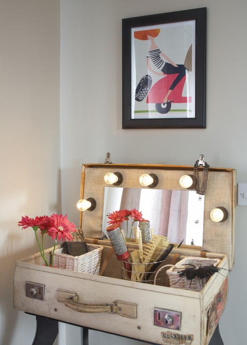 5 เทคนิคจัดโต๊ะเครื่องแป้งให้สวยเป็นระเบียบ 5 เทคนิคจัดโต๊ะเครื่องแป้งให้สวยเป็นระเบียบ