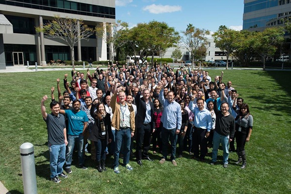 20 สุดยอดบริษัทในฝันของมนุษย์เงินเดือนปี 2015 20 สุดยอดบริษัทในฝันของมนุษย์เงินเดือนปี 2015