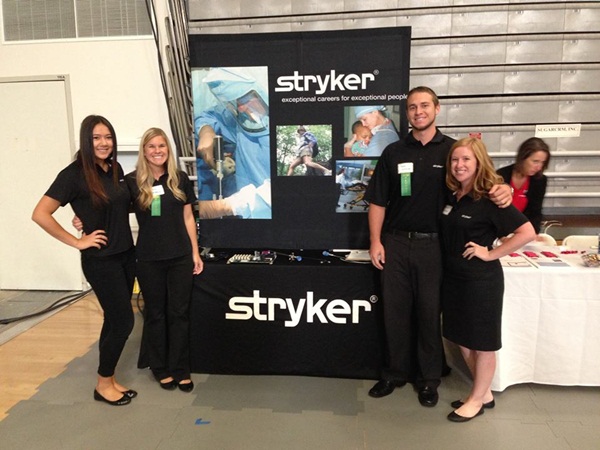 20 สุดยอดบริษัทในฝันของมนุษย์เงินเดือนปี 2015 20 สุดยอดบริษัทในฝันของมนุษย์เงินเดือนปี 2015