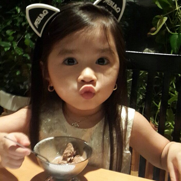 เผยโฉมซุปตาร์น้อยวัย 5 ขวบ แฟนคลับนับล้านจนมีชีวิตสุดหรู เผยโฉมซุปตาร์น้อยวัย 5 ขวบ แฟนคลับนับล้านจนมีชีวิตสุดหรู