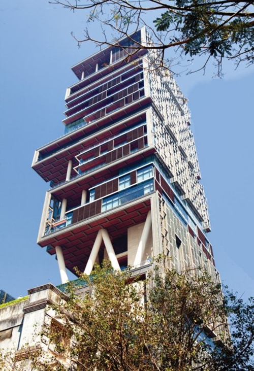 แอนทิเลีย บ้านใหญ่และแพงที่สุดในโลก สร้างนาน 7 ปี ที่อินเดีย แอนทิเลีย บ้านใหญ่และแพงที่สุดในโลก สร้างนาน 7 ปี ที่อินเดีย