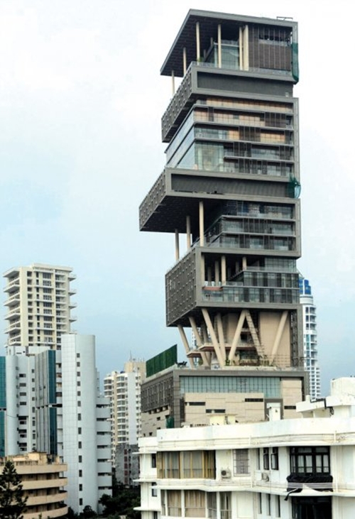 แอนทิเลีย บ้านใหญ่และแพงที่สุดในโลก สร้างนาน 7 ปี ที่อินเดีย แอนทิเลีย บ้านใหญ่และแพงที่สุดในโลก สร้างนาน 7 ปี ที่อินเดีย