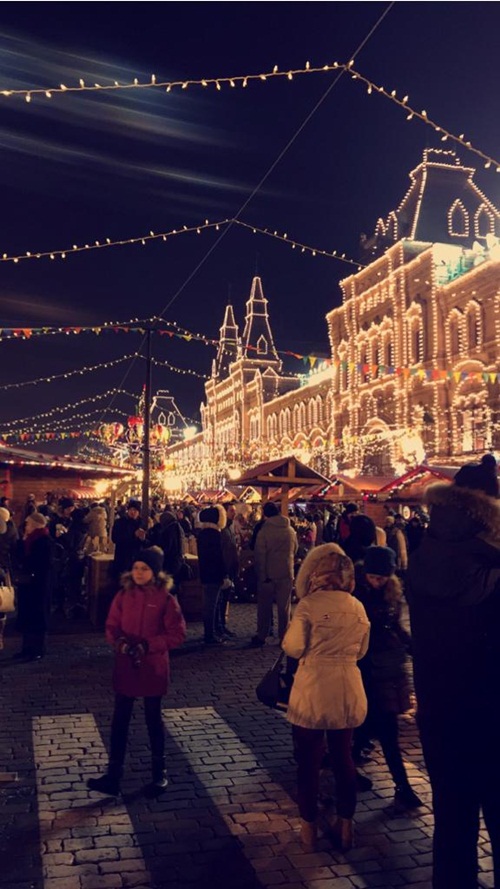 เศรษฐีหล่อพันล้านอายุน้อยที่สุดในโลก กับชีวิตน่าอิจฉา เศรษฐีหล่อพันล้านอายุน้อยที่สุดในโลก กับชีวิตน่าอิจฉา