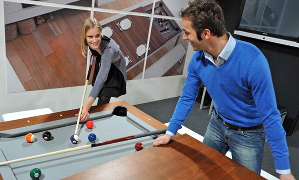 โต๊ะไม้ฟิวชั่น เป็นได้ทั้งโต๊ะกินข้าวและโต๊ะพูล โต๊ะไม้ฟิวชั่น เป็นได้ทั้งโต๊ะกินข้าวและโต๊ะพูล