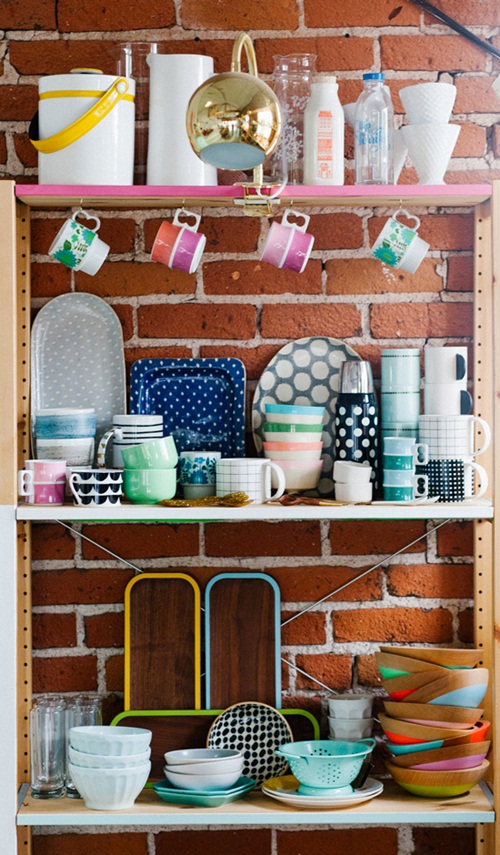 8 ไอเดียเก๋ไก๋ เปลี่ยนชั้นวางหนังสือ ให้ไม่ธรรมดา 8 ไอเดียเก๋ไก๋ เปลี่ยนชั้นวางหนังสือ ให้ไม่ธรรมดา