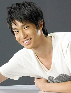 ปรัชญ์ ปรมิณ หนุ่มหล่อหน้าตี๋จาก พริกกับเกลือ