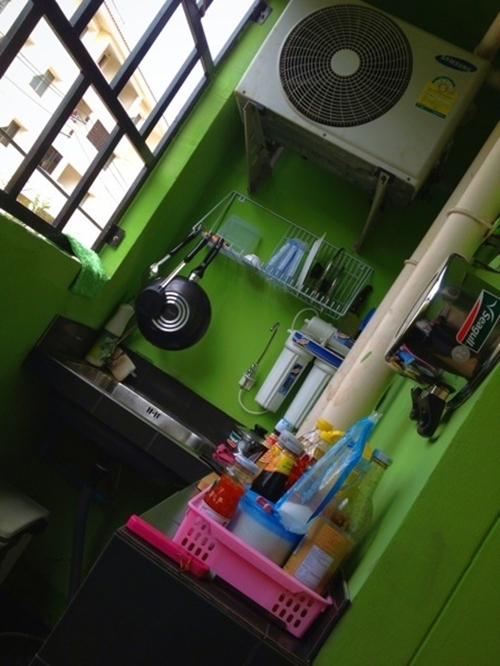 แต่งห้องชุดเอื้ออาทรสุดเจ๋ง ฉบับคนงบน้อย แต่งห้องชุดเอื้ออาทรสุดเจ๋ง ฉบับคนงบน้อย
