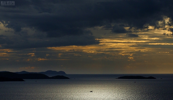 ให้ภาพถ่ายบอกเล่าความงามของท้องทะเลไทย ให้ภาพถ่ายบอกเล่าความงามของท้องทะเลไทย