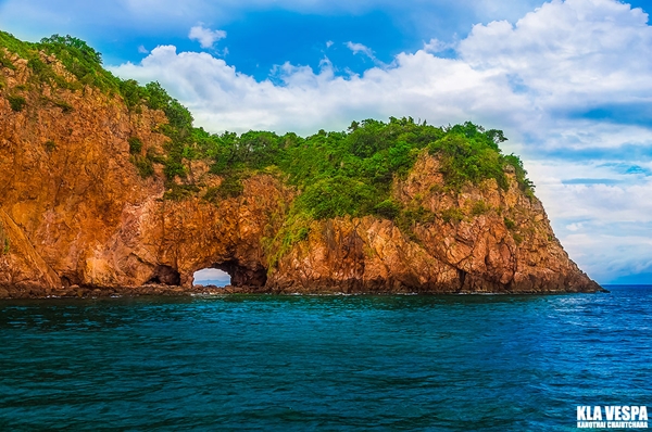 ให้ภาพถ่ายบอกเล่าความงามของท้องทะเลไทย ให้ภาพถ่ายบอกเล่าความงามของท้องทะเลไทย