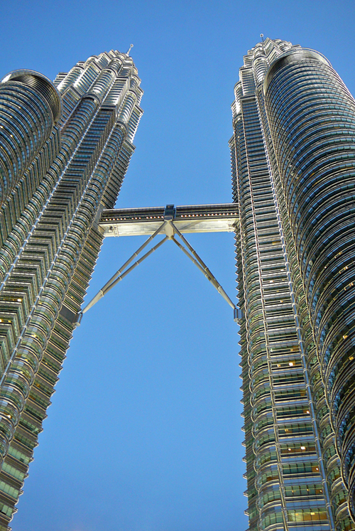 10 สะพานลอยฟ้าที่มีดีไซน์สุดครีเอท  10 สะพานลอยฟ้าที่มีดีไซน์สุดครีเอท