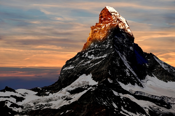 ภูเขาอันตราย 10 อันดับ ที่คร่าชีวิตนักปีนเขามาแล้ว ภูเขาอันตราย 10 อันดับ ที่คร่าชีวิตนักปีนเขามาแล้ว