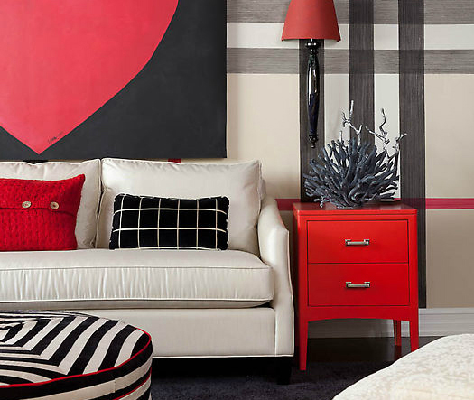 อินเลิฟ! ห้องรับแขกสีแดงสุดจี๊ด