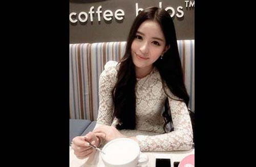 น้องชานม เน็ตไอดอล นักศึกษาที่น่ารักที่สุดแห่งประเทศจีน