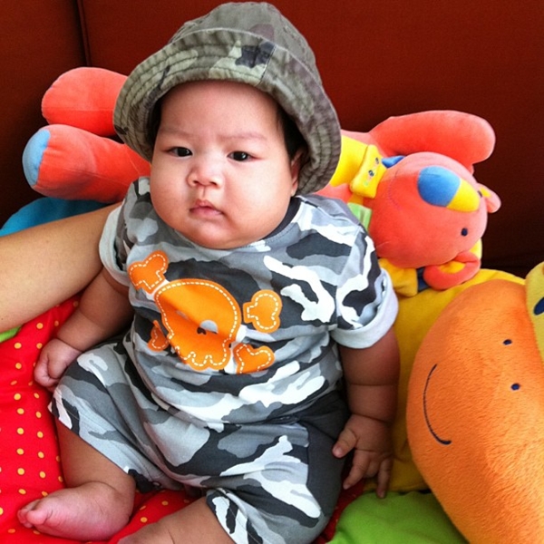 น้องธอน ลูกชาย กิ๊ก สุวัจนี น้องธอน ลูกชาย กิ๊ก สุวัจนี