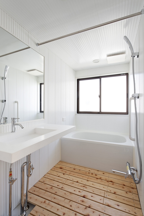 บ้านติดล้อ สร้างง่าย ย้ายสะดวกไม่กลัวน้ำท่วม บ้านติดล้อ สร้างง่าย ย้ายสะดวกไม่กลัวน้ำท่วม