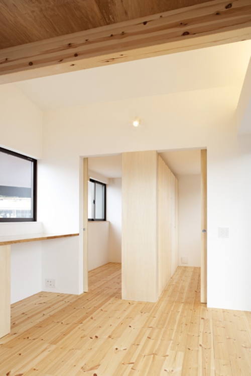 บ้านติดล้อ สร้างง่าย ย้ายสะดวกไม่กลัวน้ำท่วม บ้านติดล้อ สร้างง่าย ย้ายสะดวกไม่กลัวน้ำท่วม