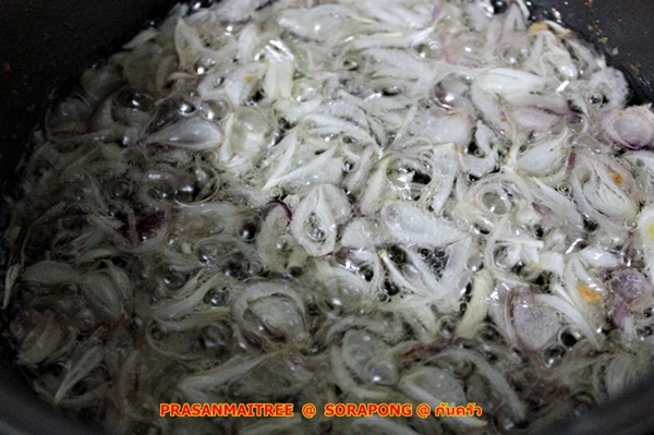 เมนูอาหาร ไข่กุ้งทอดซอสมะขาม เมนูอาหาร ไข่กุ้งทอดซอสมะขาม
